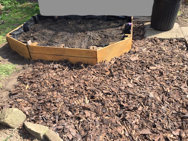 lockdown raised bed side view